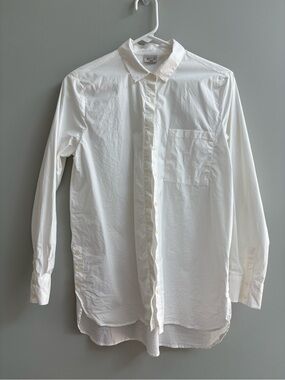 Classic White Button-Down Shirt with Chest Pocket